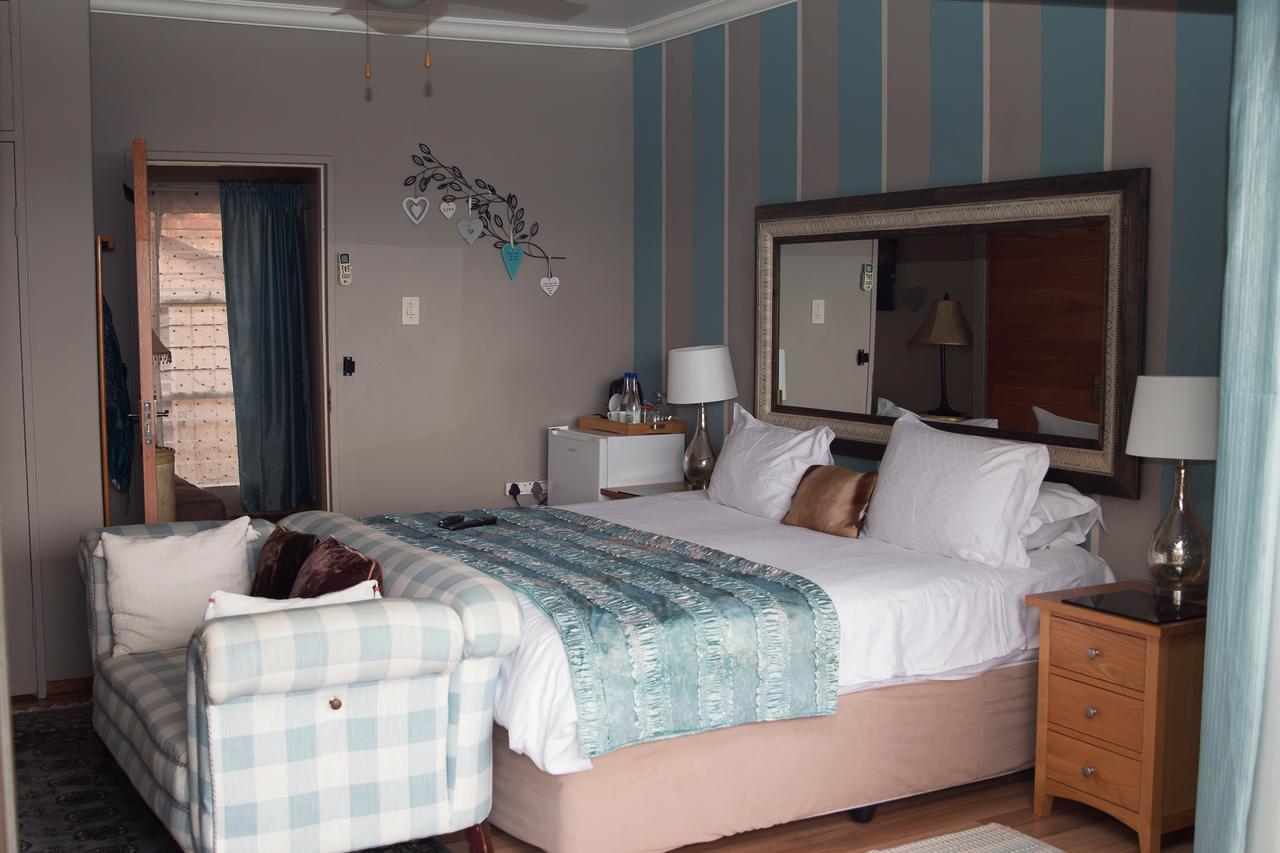 Annie'S Boutique Guesthouse And Garden Spa 하트비스푸르트 외부 사진